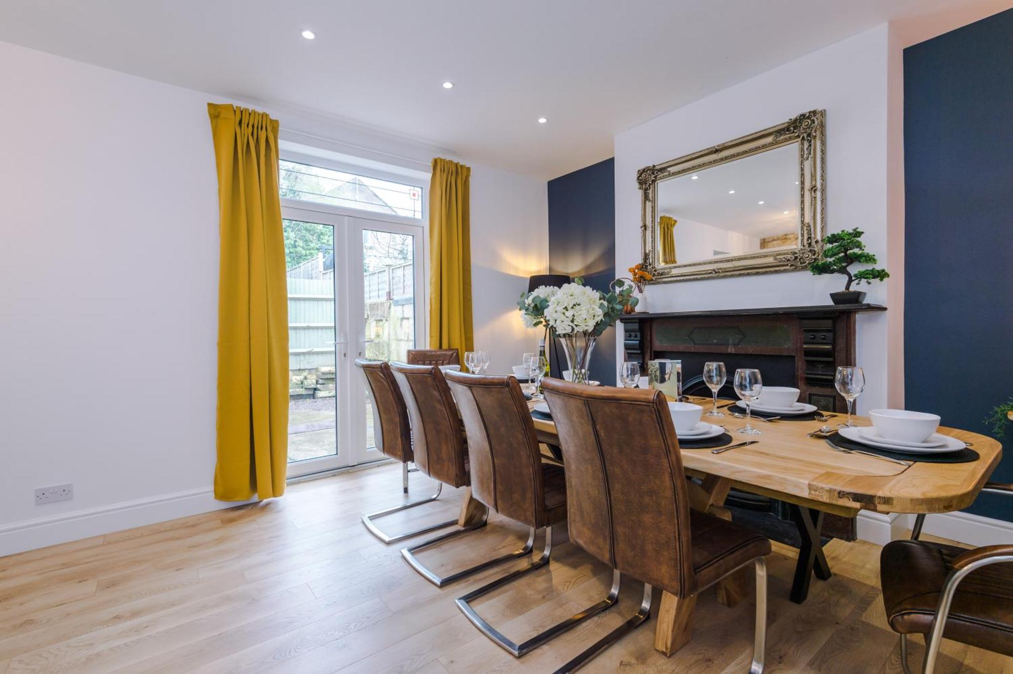 Purestay Central Bath: Five-Bedroom House with Parking Exterior photo