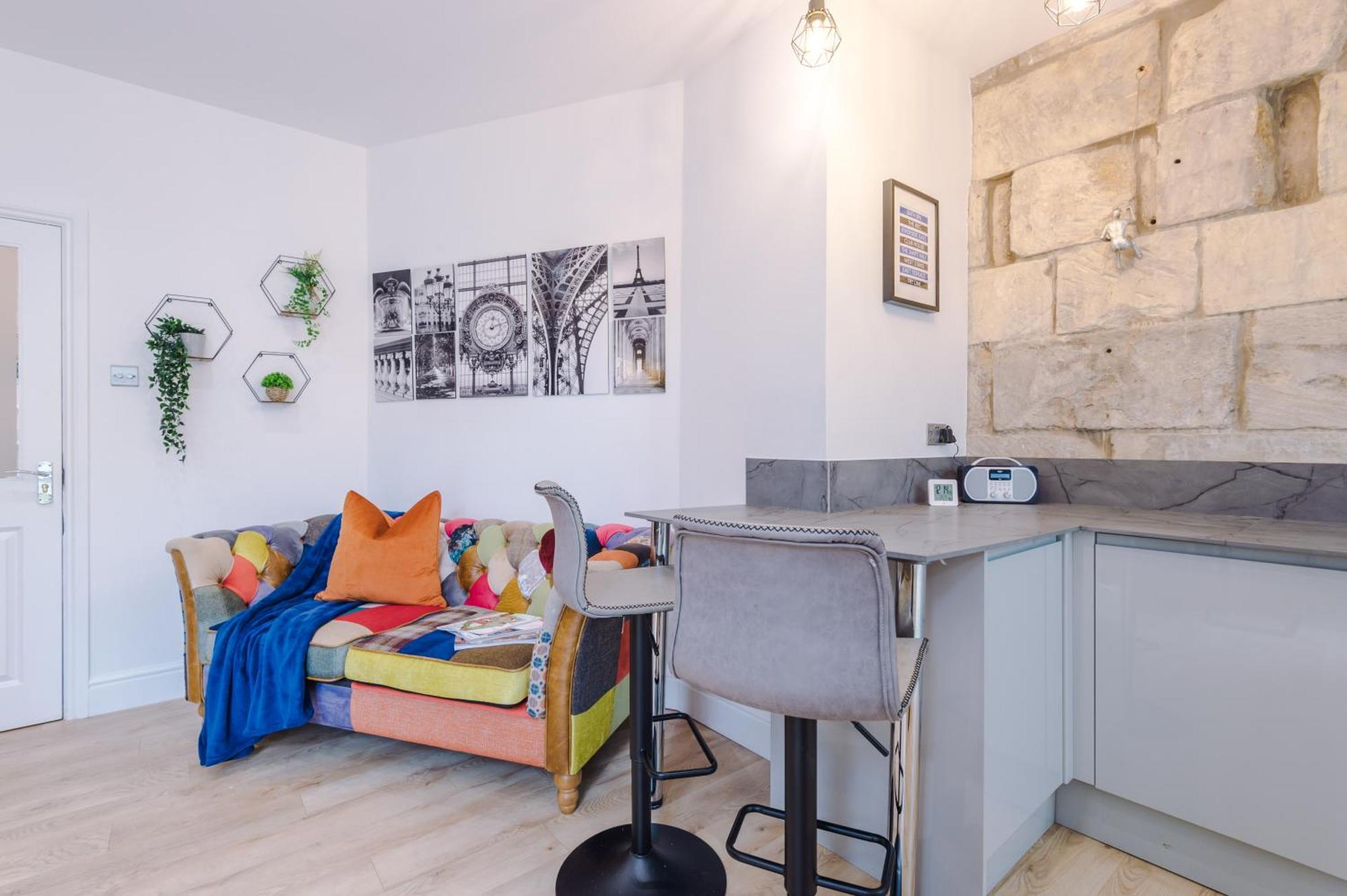 Purestay Central Bath: Five-Bedroom House with Parking Exterior photo