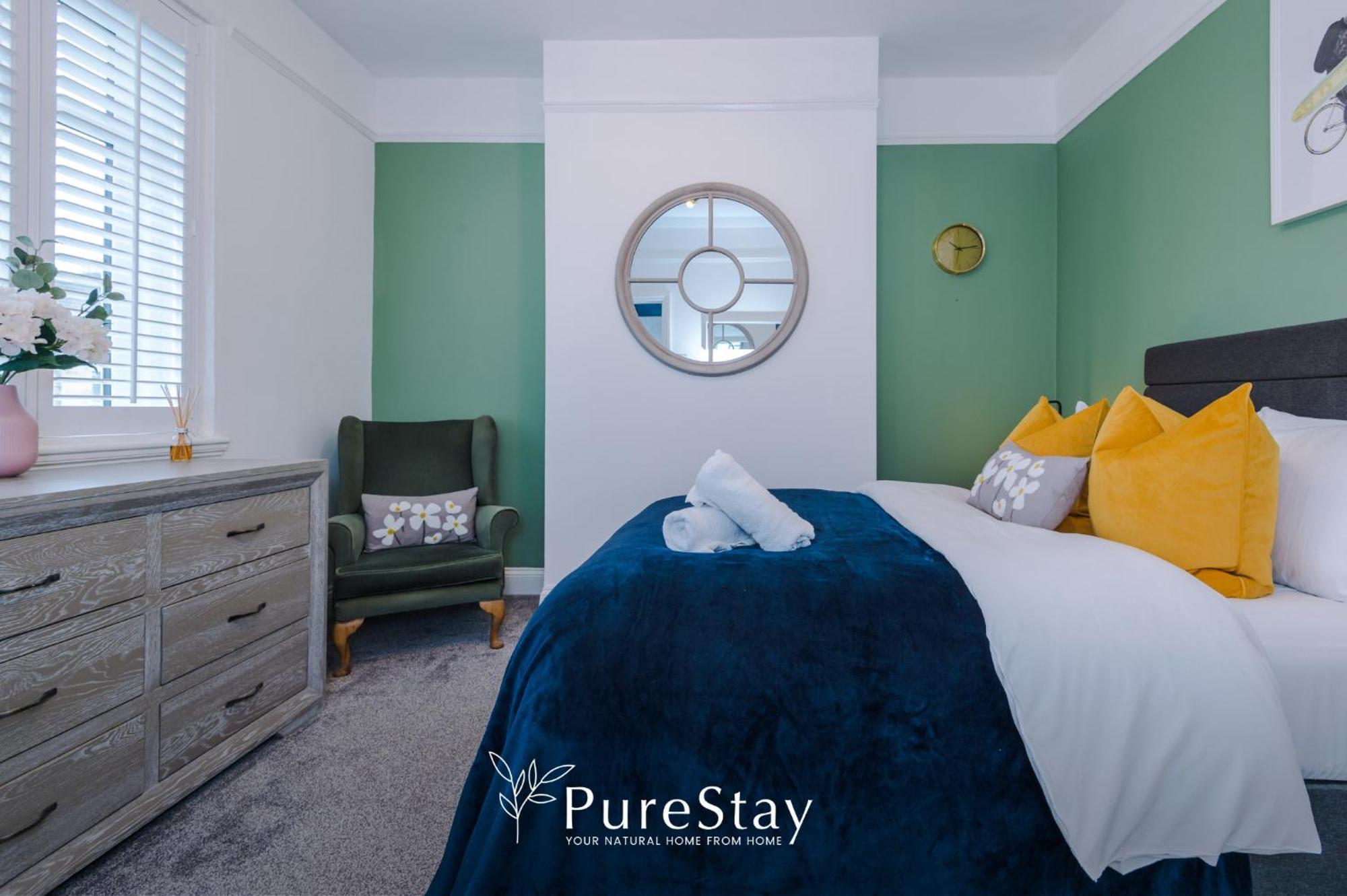 Purestay Central Bath: Five-Bedroom House with Parking Exterior photo